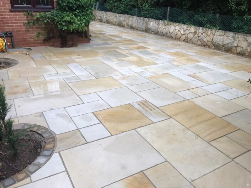 Patios Warlingham